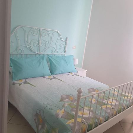 Iriss Bed and Breakfast Taormina Buitenkant foto