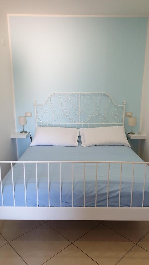 Iriss Bed and Breakfast Taormina Buitenkant foto