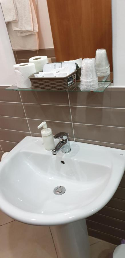 Iriss Bed and Breakfast Taormina Buitenkant foto