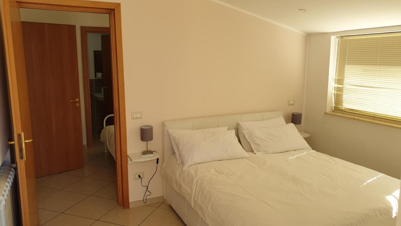 Iriss Bed and Breakfast Taormina Buitenkant foto