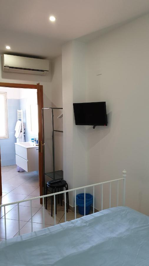 Iriss Bed and Breakfast Taormina Buitenkant foto