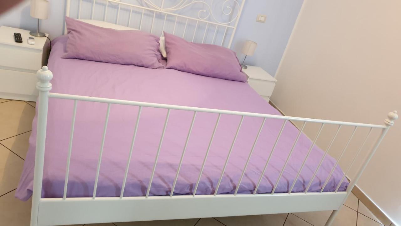 Iriss Bed and Breakfast Taormina Buitenkant foto