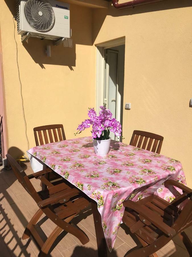 Iriss Bed and Breakfast Taormina Buitenkant foto